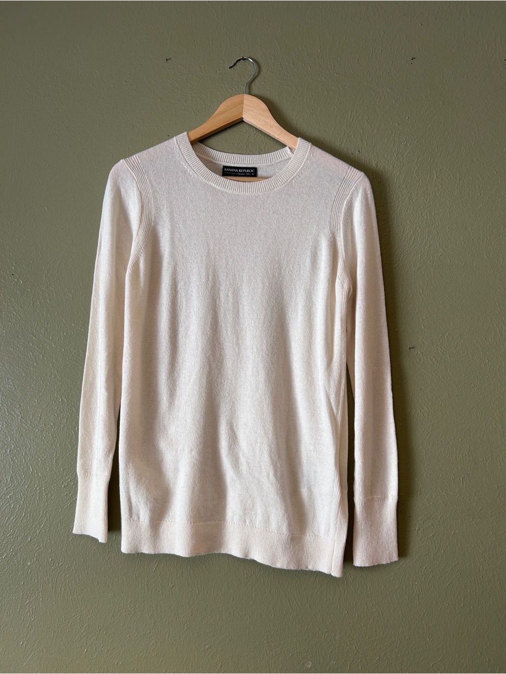 Banana Republic x Filpucci Cream Merino Wool and Cashmere Knit Sweater